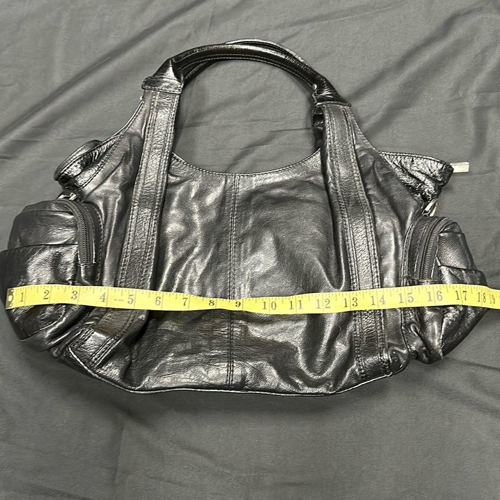 Leather Home black tote with side pockets